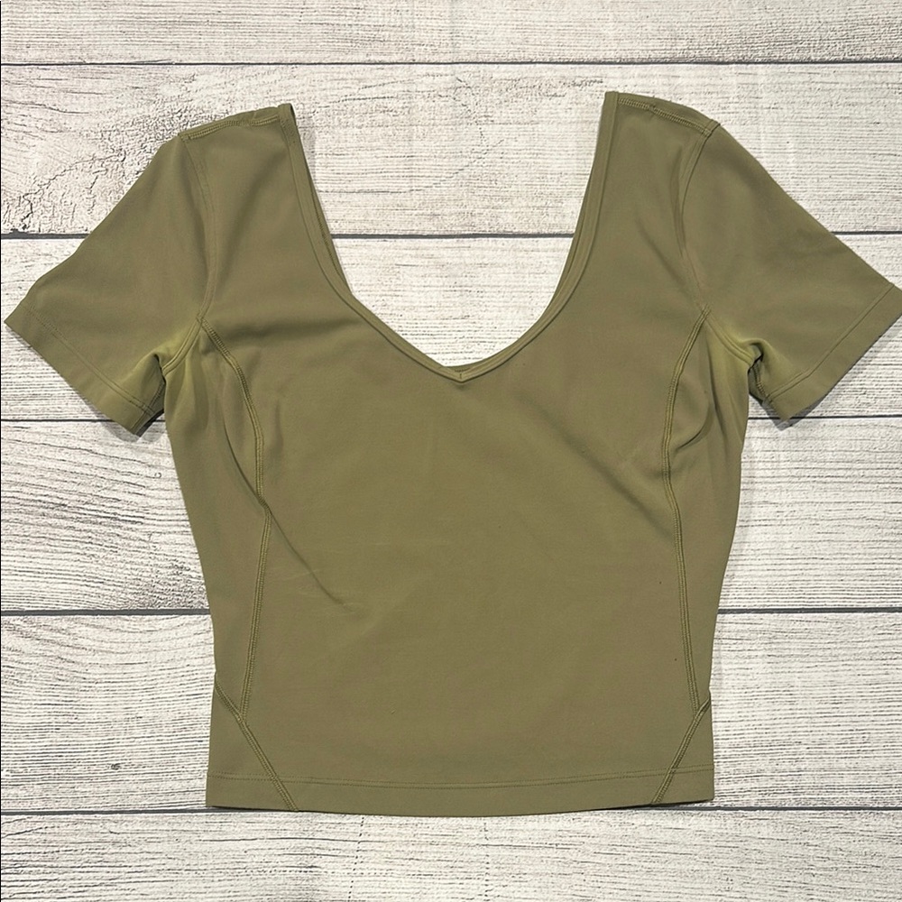 🍋*FLAW* Lululemon Align Tee no size tag PTP approx 14”/size S olive green
